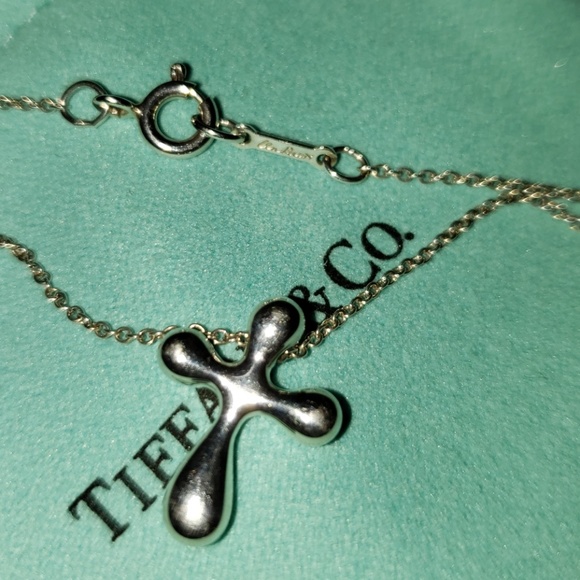 Tiffany & Co. Jewelry - Tiffany peretti cross